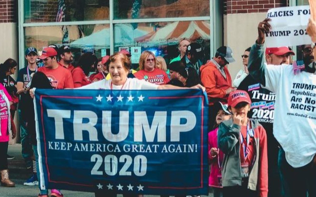 People protesting for keeping America great again