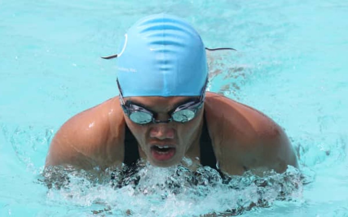 Swimmer Robert fails to make semi-final in 100m